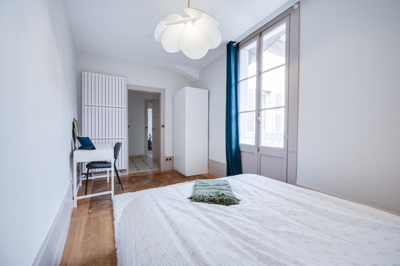 Grand Appartement 8 Personnes Terrasse Privative Hyper Centre Calme Lons-le-Saunier Exterior foto