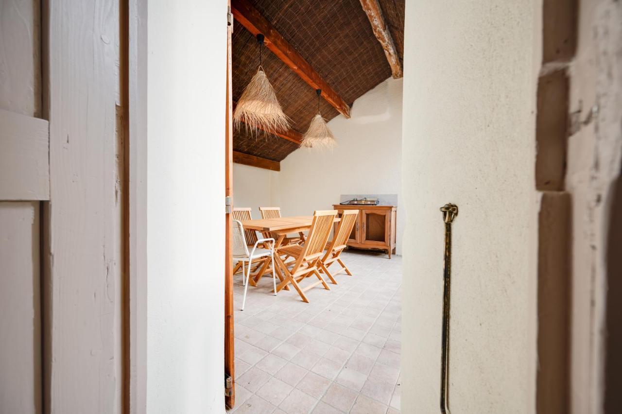 Grand Appartement 8 Personnes Terrasse Privative Hyper Centre Calme Lons-le-Saunier Exterior foto